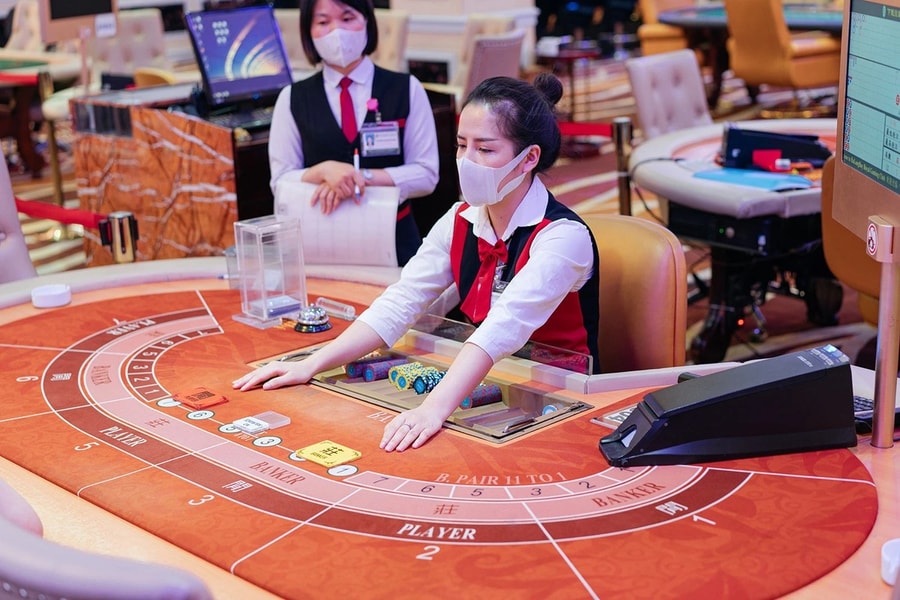 Doanh nghiệp đề xuất giá vé cho người Việt vào casino 50 triệu một năm