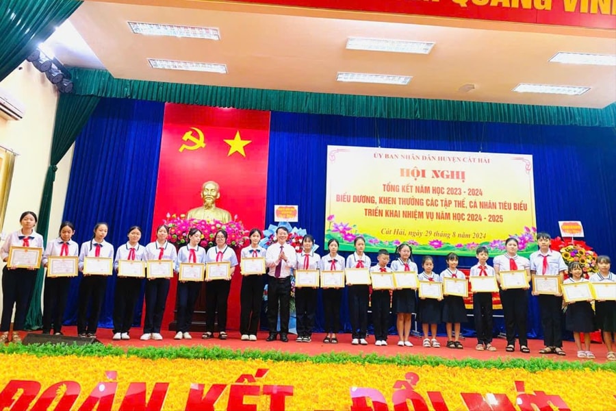 Khuyến học từ mái nhà đến cộng đồng