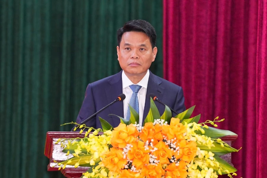 Tiếp tục xây dựng nền quốc phòng toàn dân gắn với thế trận an ninh nhân dân vững chắc