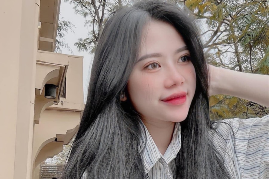 Đeo kính áp tròng màu - lợi bất cập hại