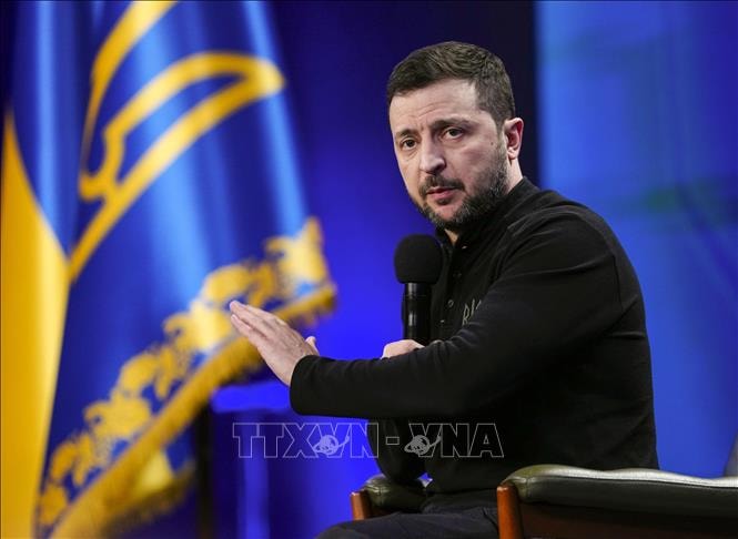 Tổng thống Ukraine tuyên bố lập trường cứng rắn sau khi điện đàm với Tổng thống Mỹ