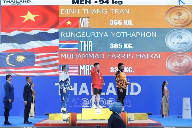 Thể thao Việt Nam tăng tốc ấn tượng, cán mốc 61 huy chương vàng SEA Games 33