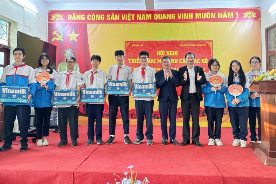 Ra mắt câu lạc bộ truyền thông về bình đẳng giới cho học sinh THCS