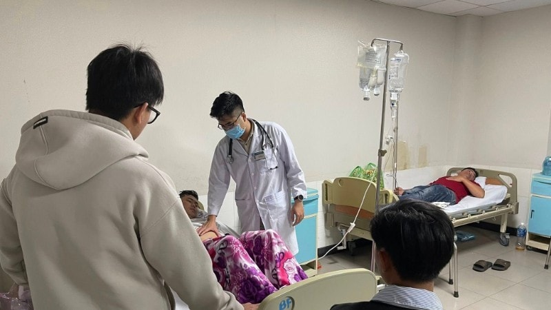 Gần 100 người ngộ độc ở Lâm Đồng sau khi ăn bánh mì