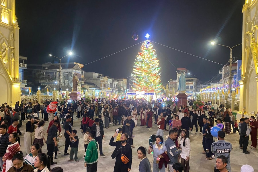 Miền Bắc mưa rét dịp Noel