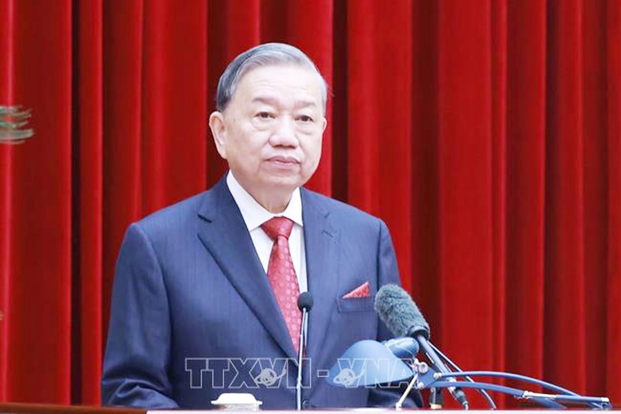 Đoàn kết, thống nhất làm việc với tinh thần trách nhiệm và hiệu quả cao, đáp ứng sự tin cậy của Đảng và nhân dân