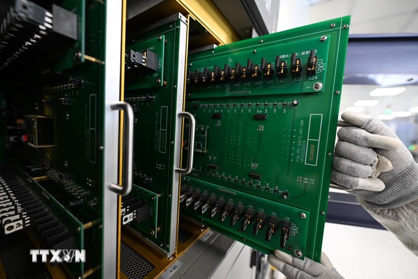 Mỹ hoàn tất điều tra chính sách chip Trung Quốc, lùi áp thuế đến năm 2027