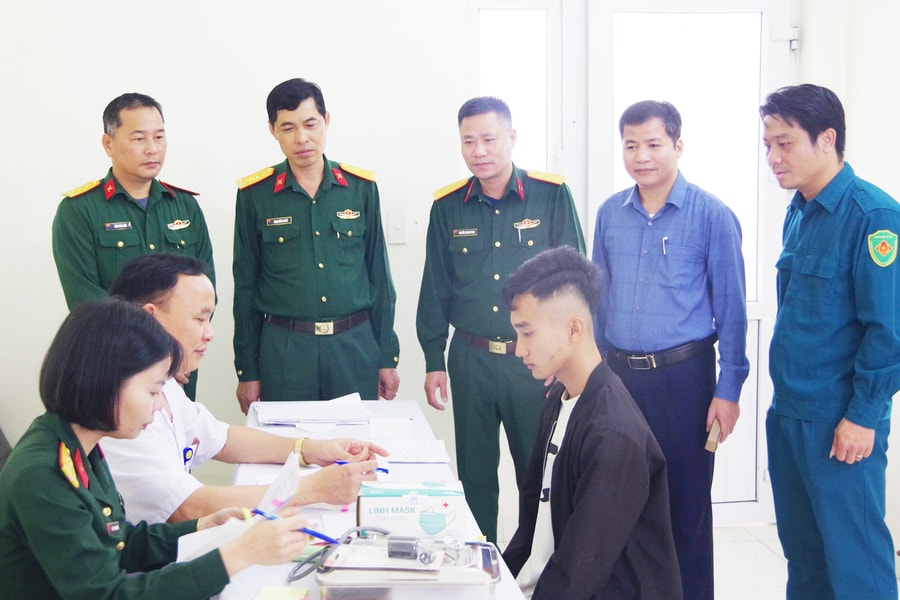 Tuyển quân trong điều kiện chính quyền địa phương 2 cấp