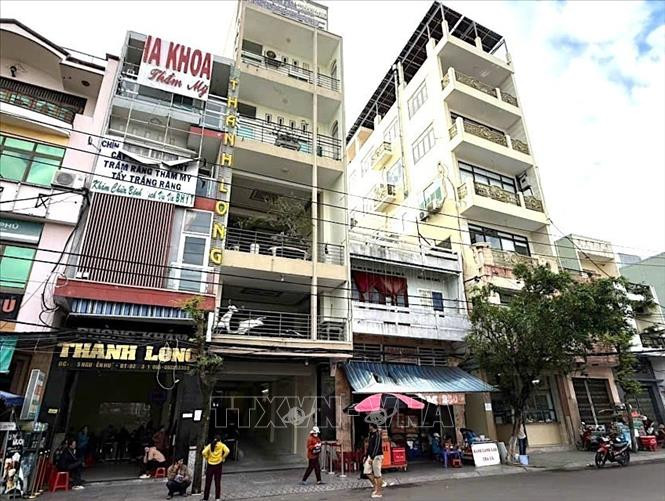 Xử lý bác sĩ có dấu hiệu giới thiệu người bệnh ra cơ sở khám, chữa bệnh tư nhân