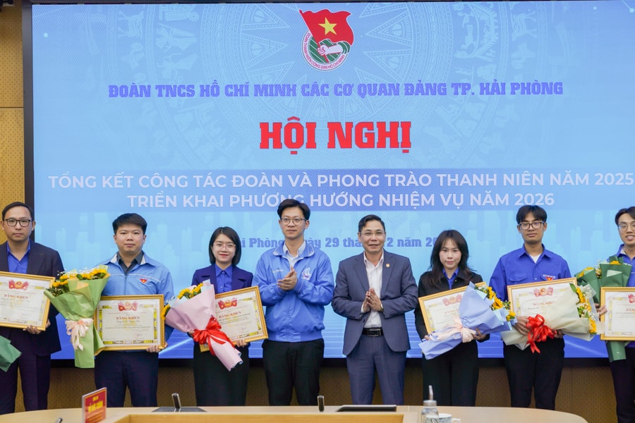Đoàn Các cơ quan Đảng thành phố Hải Phòng tập trung chuyển đổi số, tình nguyện vì cộng đồng