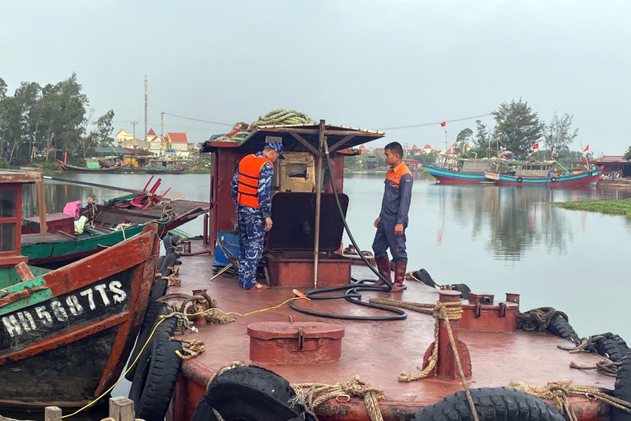 Cảnh sát biển lập chiến công đầu năm mới
