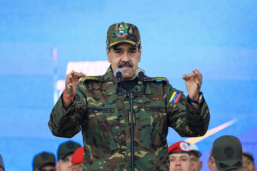 Venezuela ban bố tình trạng khẩn cấp, cáo buộc Mỹ tấn công quân sự