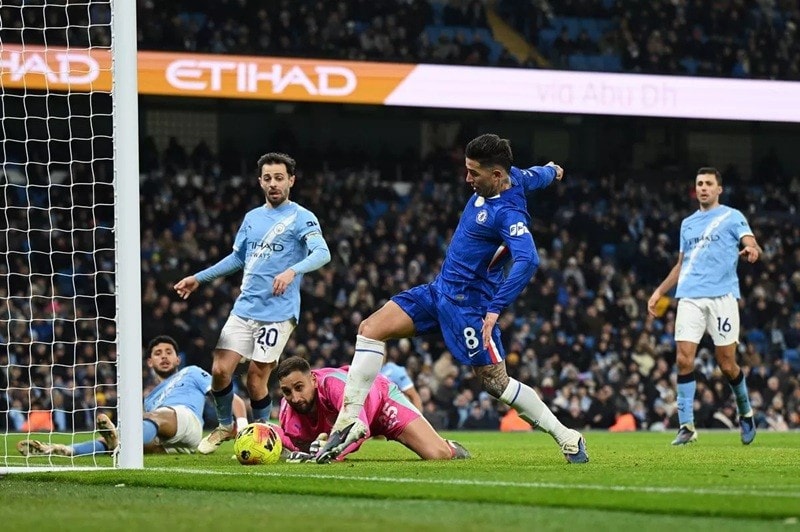 Loạt 'ông lớn' chững lại còn Arsenal bứt tốc tại vòng 20 Premier League