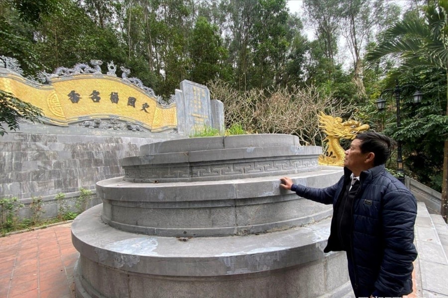 Exploring the Memorial Site of Trang Nguyen Le Ich Moc