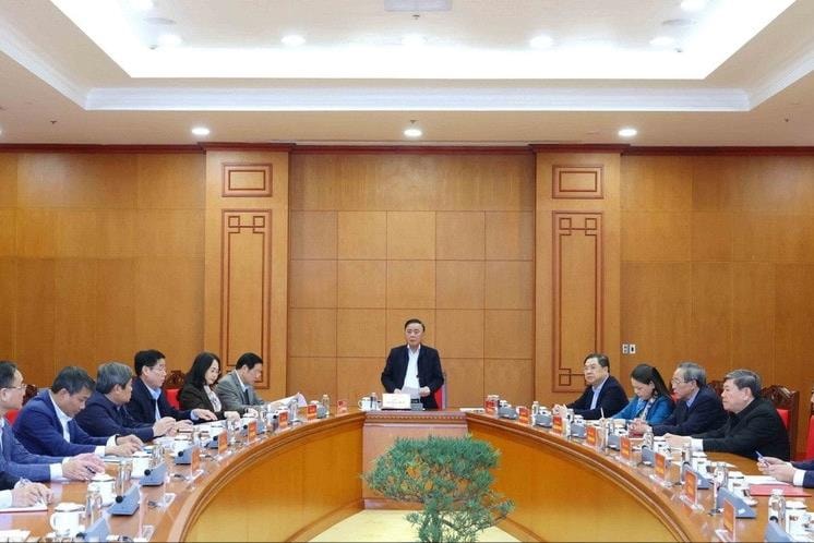 Thường trực Ban Bí thư chỉ đạo rà soát công tác chuẩn bị Đại hội XIV