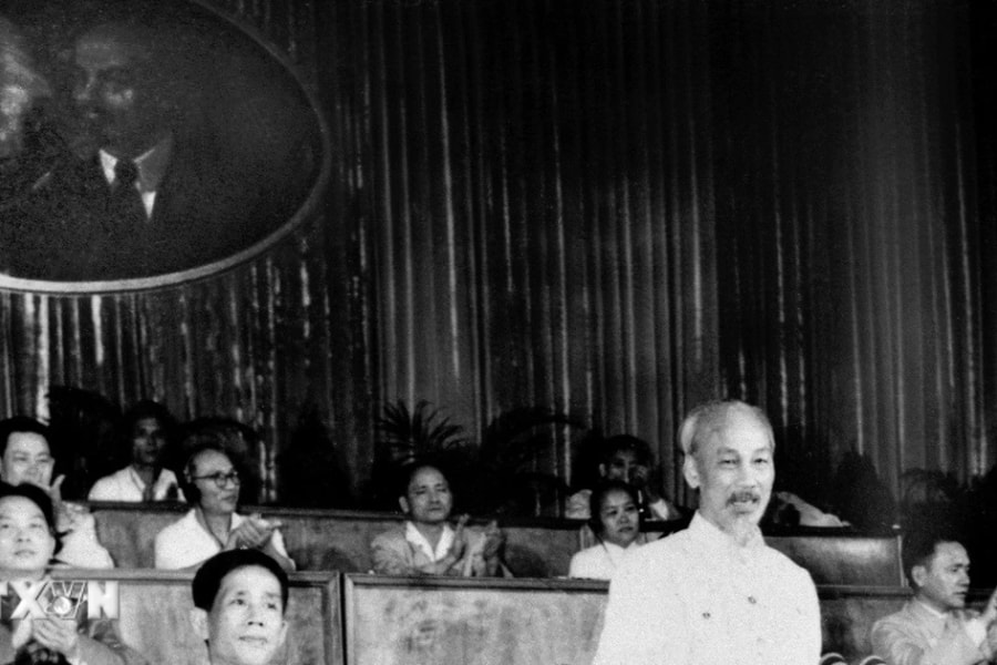 Đại hội Đảng lần thứ III: Xây dựng Chủ nghĩa xã hội ở miền Bắc, đấu tranh thống nhất nước nhà
