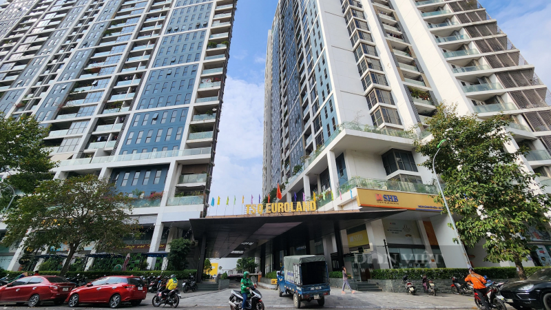 Thị trường căn hộ cao cấp sôi động, nhà liền thổ chững nhịp