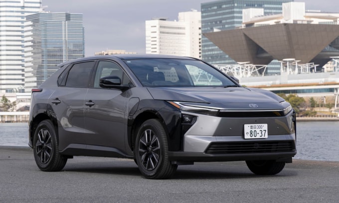 Toyota lần đầu vượt Honda về doanh số xe điện