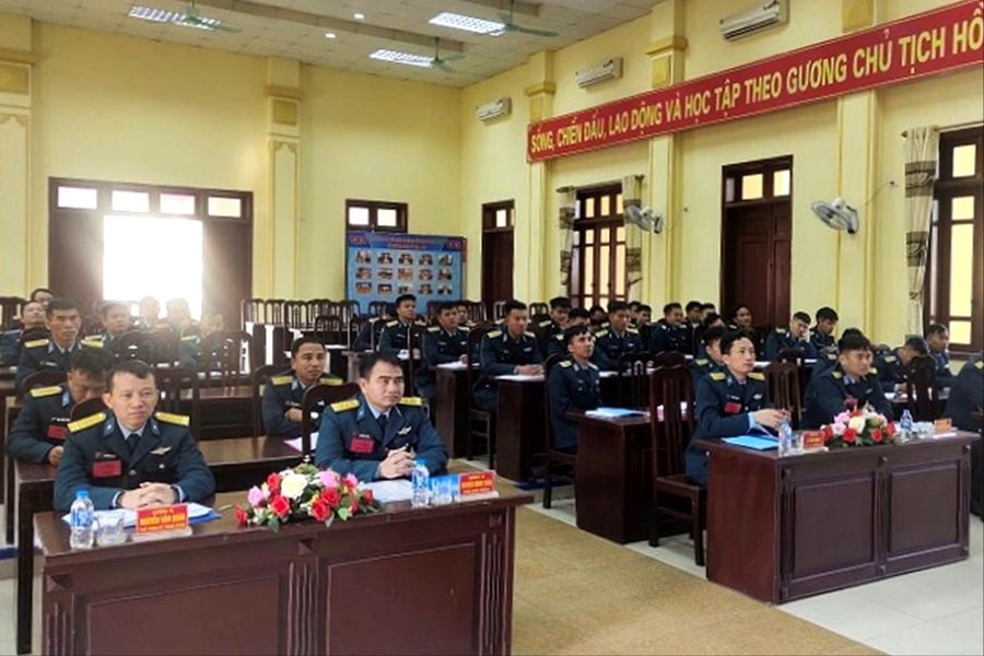 Nâng cao chất lượng cán bộ Trung đoàn 285