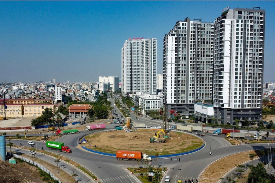 Busy construction underway at three major interchanges in Hai Phong City