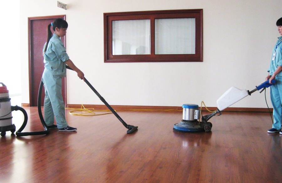 Tất bật dịch vụ dọn nhà cuối năm, cảnh giác lừa đảo đặt cọc