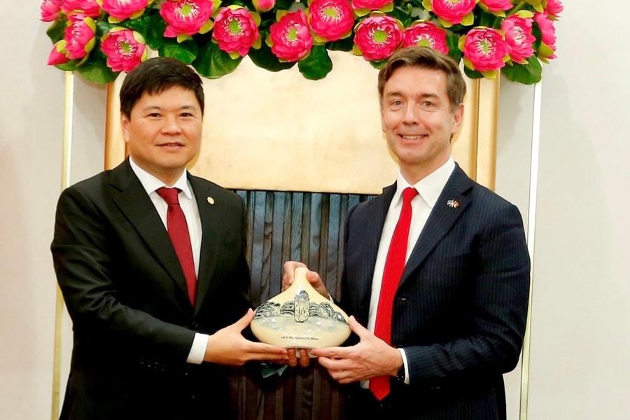 Hai Phong strengthens cooperation with EU