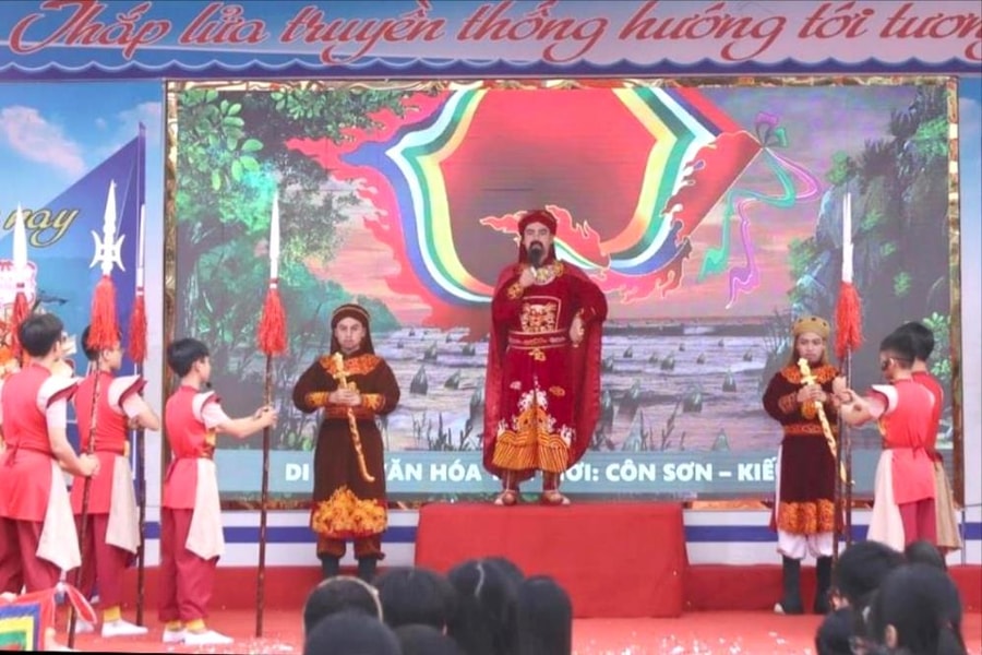 Kết nối di sản trong giờ học địa phương lớp 7