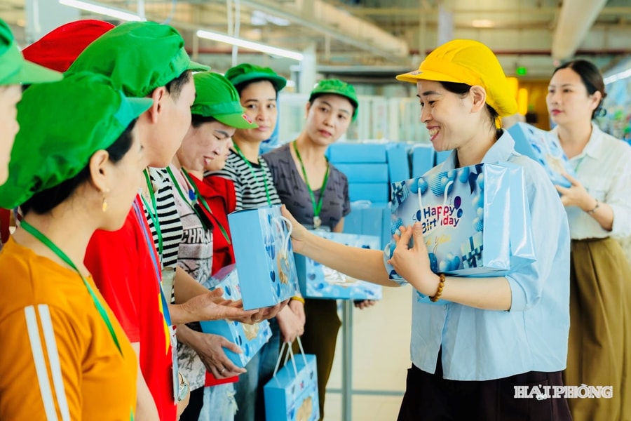Doanh nghiệp Hải Phòng tăng tốc sản xuất, chăm lo người lao động