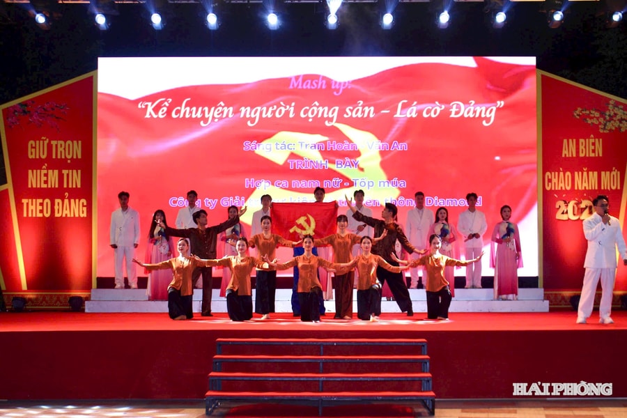 Lan tỏa niềm tin và kỳ vọng với Đảng qua các chương trình nghệ thuật ở Hải Phòng