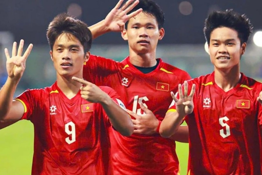 VFF 'thưởng nóng' 2 tỷ đồng cho U23 Việt Nam