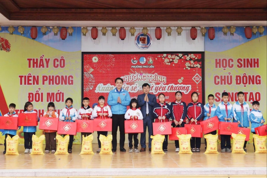 Thành đoàn Hải Phòng phát động 'Ngày Thanh niên cùng hành động'