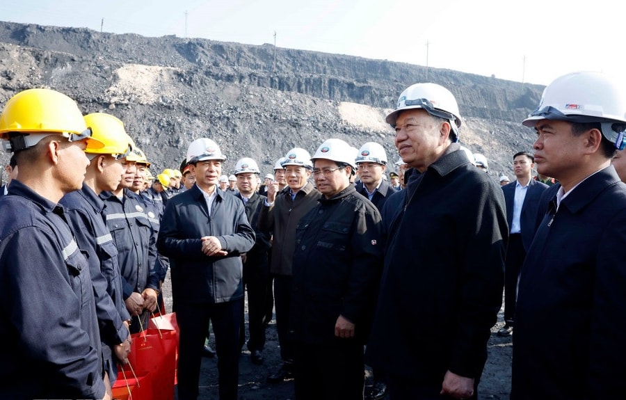 Gắn tăng năng suất với nâng cao thu nhập, không đánh đổi an toàn lao động lấy tăng trưởng