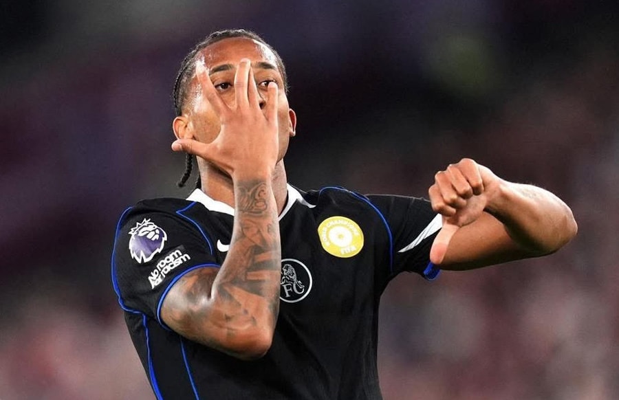 Chelsea thắng siêu kịch tính Napoli, giành vé vào vòng loại trực tiếp Champions League