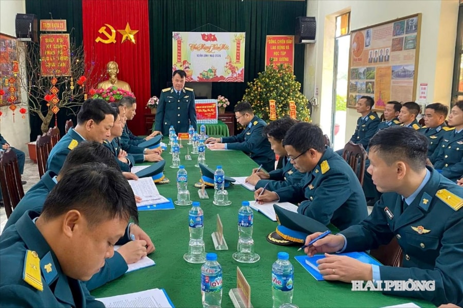 Kiểm tra sẵn sàng chiến đấu tại Trạm ra đa 25