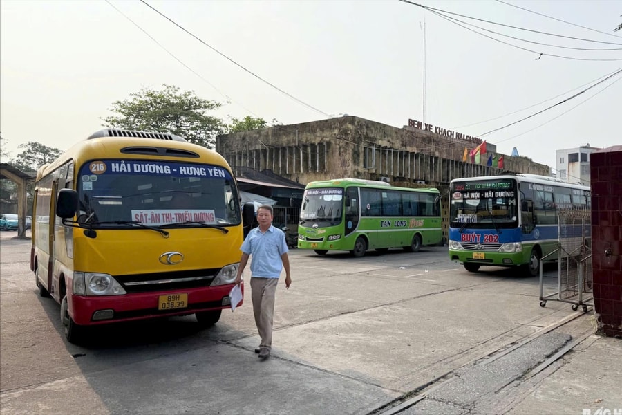Thủ tướng chỉ đạo tăng cường phương tiện vận tải dịp Tết, không để xảy ra ép giá