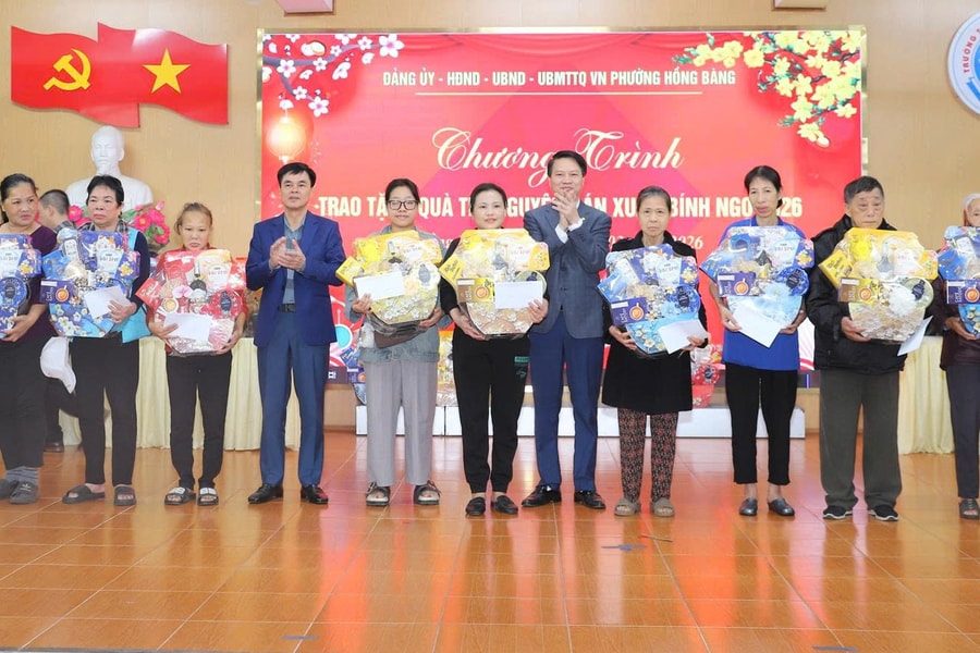Phường Hồng Bàng trao quà Tết trị giá hơn 1,5 tỷ đồng tặng 1.821 gia đình khó khăn