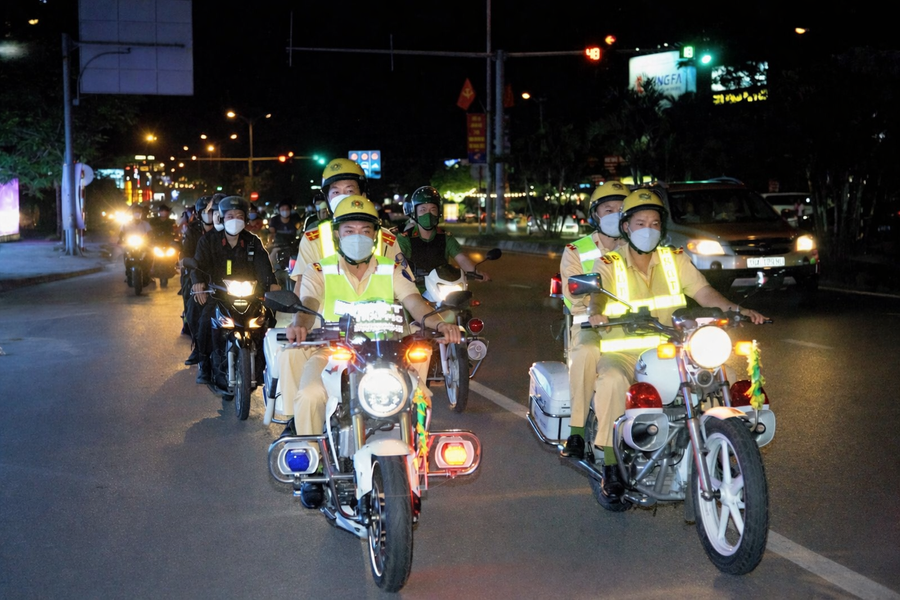 An toàn về nhà đón Tết
