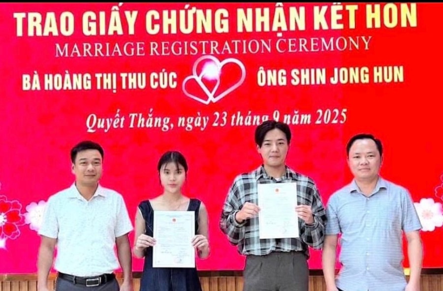 Hai Phong builds a friendly government