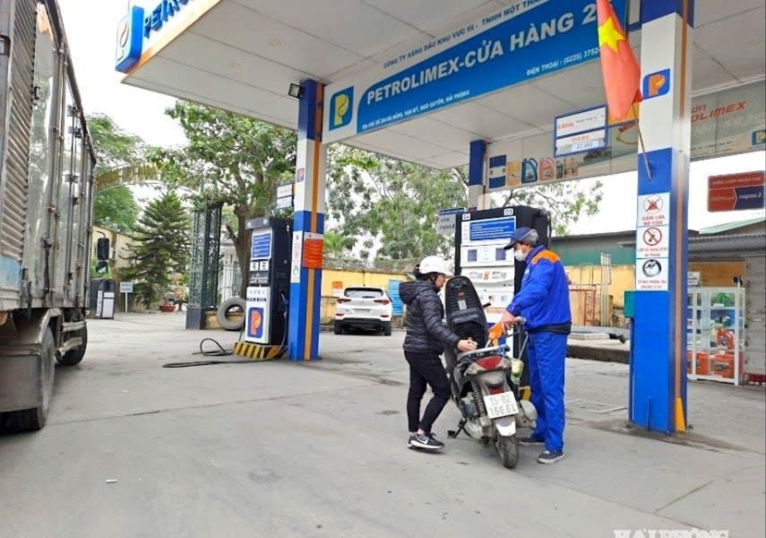 Bảo đảm đủ nguồn cung xăng dầu dịp Tết Nguyên đán 2026