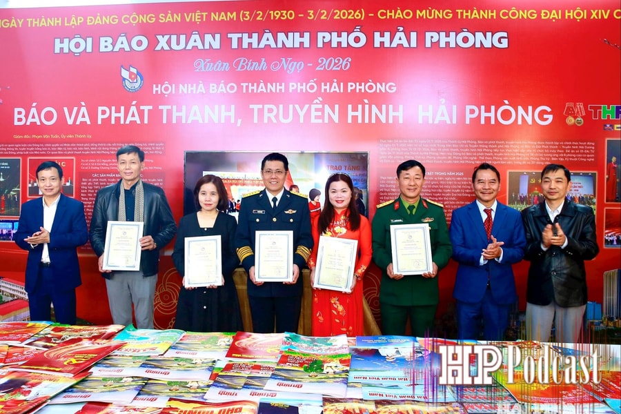 Điểm tin Podcast ngày 12/2