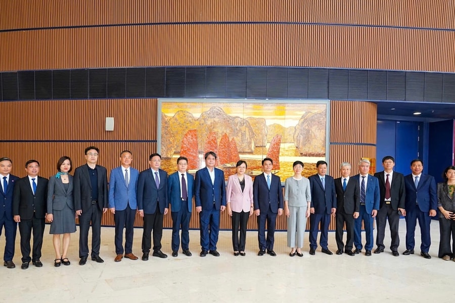 Diplomacy lays solid foundation for Hai Phong’s entry into new era of development