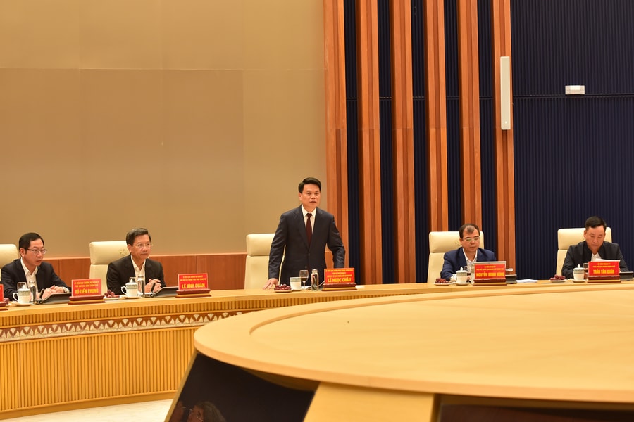 Hết Tết, làm việc ngay