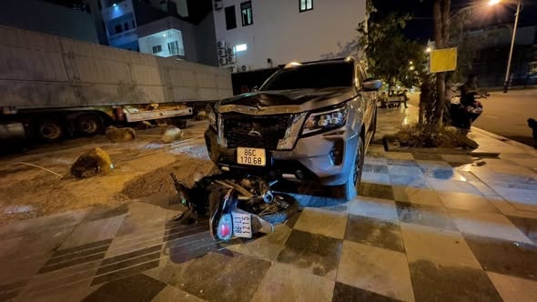 Tài xế đẩy lê xe máy sau tai nạn làm một người tử vong có nồng độ cồn rất cao
