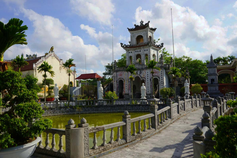 Vẻ đẹp bình yên ngôi chùa cổ hơn 700 năm tuổi ở xã Kiến Minh