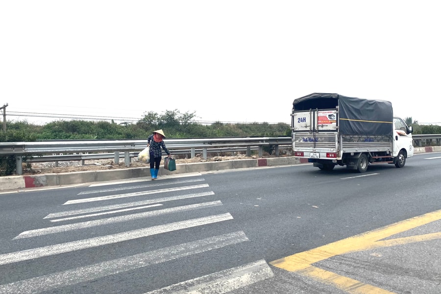 Bảo đảm hài hòa an toàn giao thông và sinh kế người dân Lai Khê