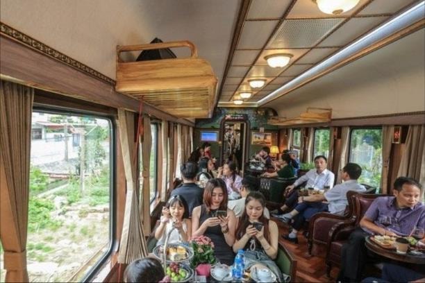 Du khách Việt dẫn đầu châu Á về sử dụng trí tuệ nhân tạo khi lên kế hoạch du lịch