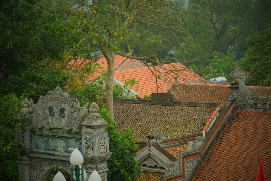 Lắng đọng ở ngôi chùa cổ Côn Sơn