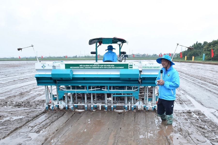 High-efficiency, low-emission rice farming model launched