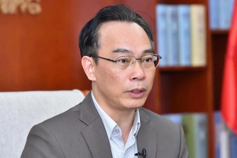 Ông Hoàng Minh Sơn giữ chức Quyền Bộ trưởng Bộ Giáo dục và Đào tạo