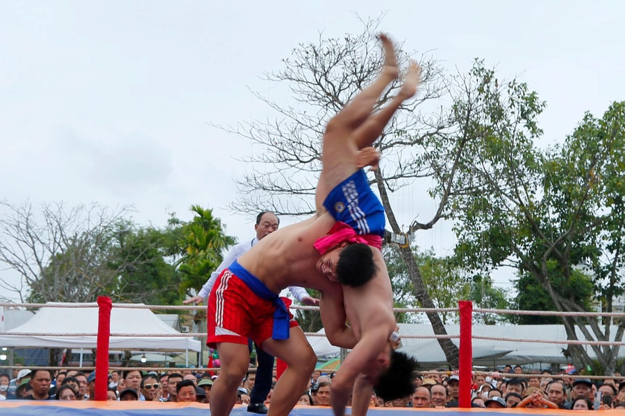 Để lễ hội thực sự là ngày vui